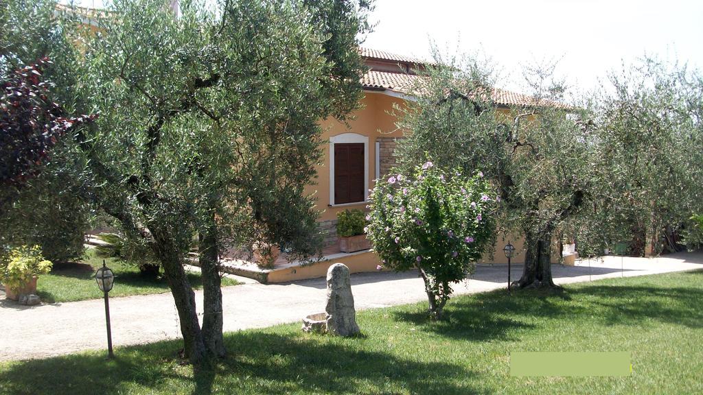 לינה וארוחת בוקר Canneto  Il Giardino Degli Ulivi מראה חיצוני תמונה