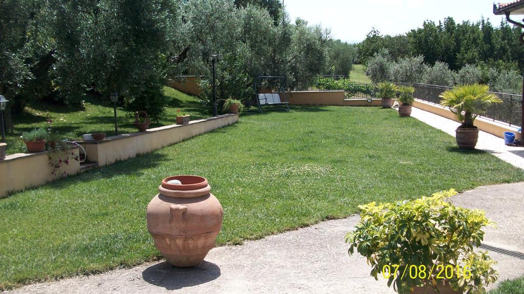 לינה וארוחת בוקר Canneto  Il Giardino Degli Ulivi מראה חיצוני תמונה